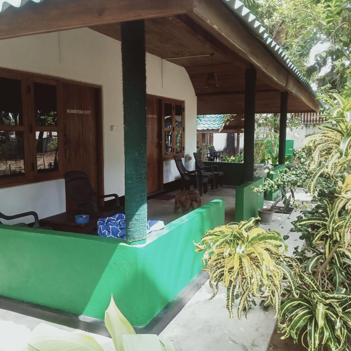 Bella Nilaveli Beach Bagian luar foto